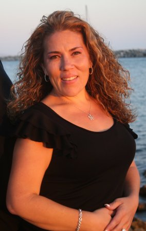 Lisa Castellanos's Classmates® Profile Photo