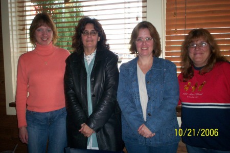 Sharon (Shari) McCarty, Theresa Rudolph, Laura Knepper & Alicia Cummins