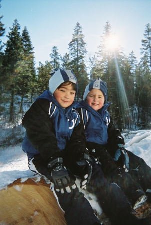 Xmas 2006 Christian and Nicholas ages 6 and 4