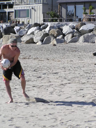 volleyball Pot Belly beach Arpil 2, 2008