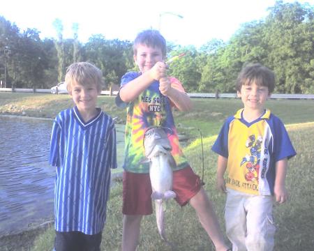 fishing bowen boys