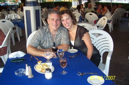 John & Laura Aruba 2007
