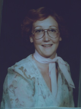 Della "Louise" Todd's Classmates profile album