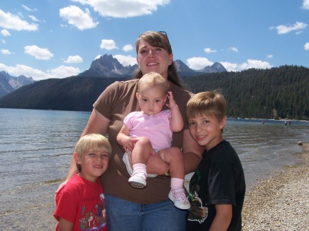Katrina and the kids at Redfish Lake