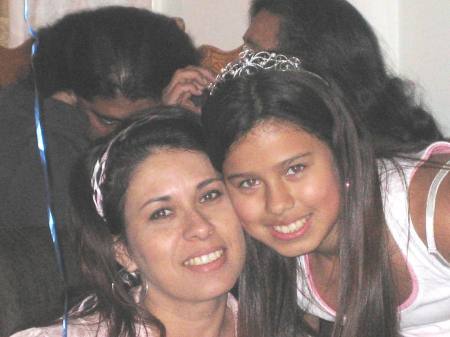 Mom and daughter Aiyana