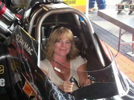 maddlie at the nhra event