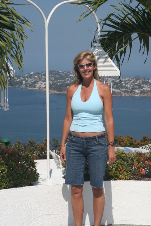 Donna in Acapulco