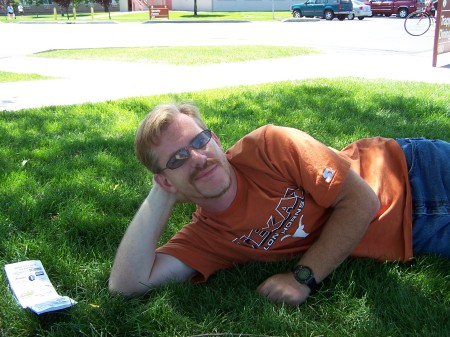 Laying on the grass at the 2007 airshow