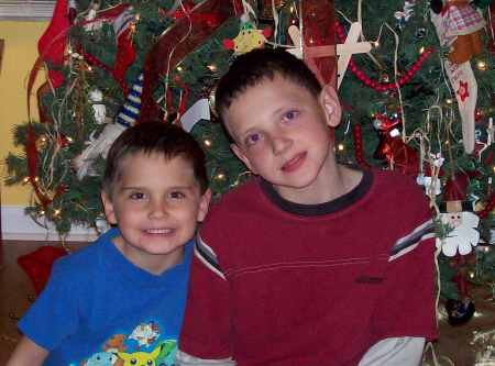 Jonah and Conner, Christmas 2007