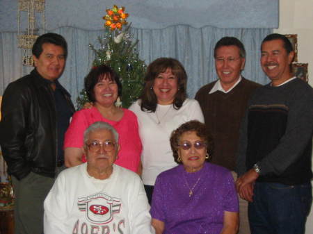 Leon Family 2005