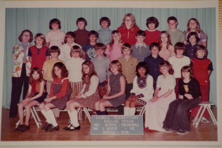 Ronda Renfrow's Classmates profile album