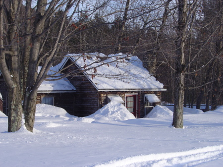 Cabin 1 in the winter of 2008