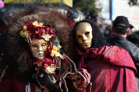 Walter Calkins' album, Masks and costumes of Carnavelle