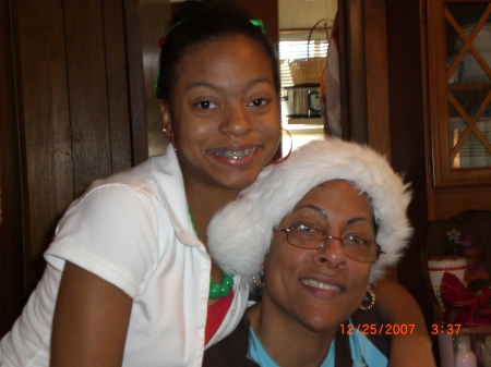 Pam & Tayla at Christmas