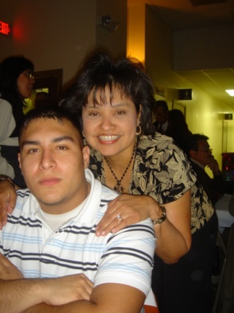 Linda & Esai (Feb. 2007)