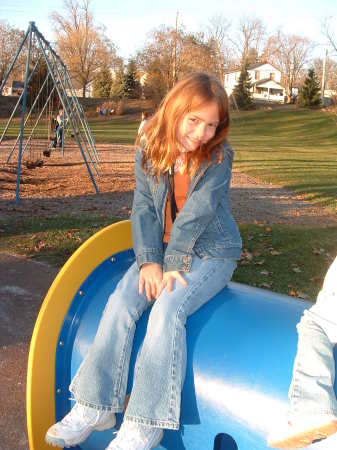 11-2006 Kaitlin at the park