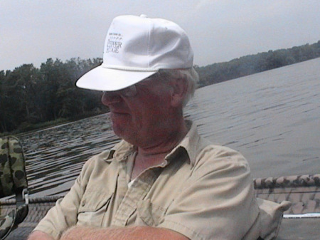 Relaxing on the Illinois River 7/2/06