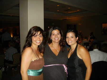 Me, Miiko and baby sister, Deena Rose 2006