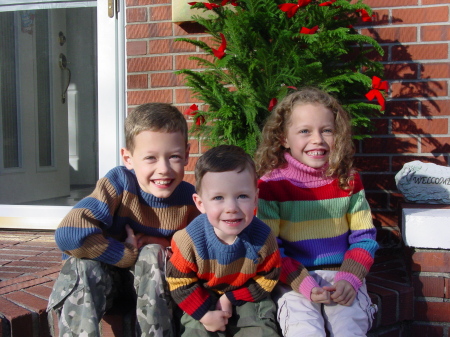 Dakota, Braeden & Skylar Christmas 2006