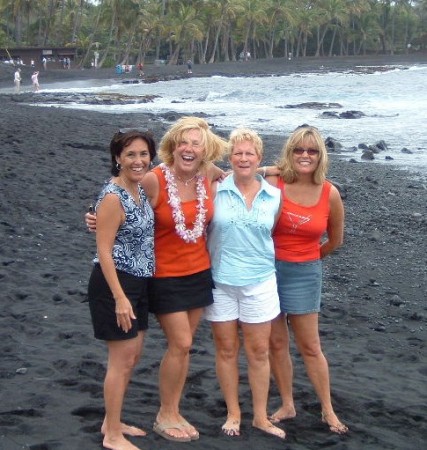 Black Sand Beach in Kona Hawaii