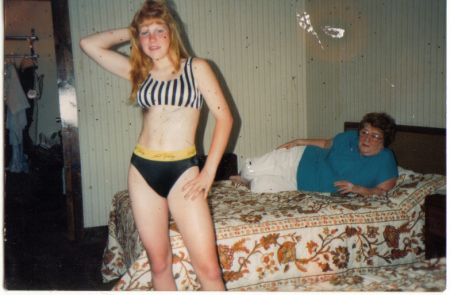 Leslie Helton's Classmates profile album