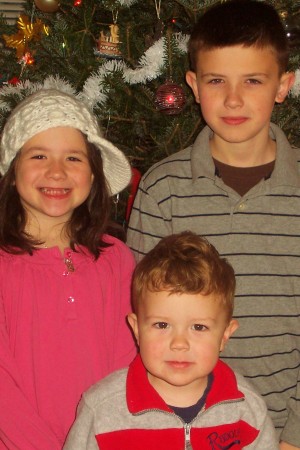 Austin, Phoebe & Wyatt - Christmas 2007