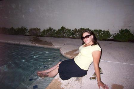 Nightlife in Vegas  cool by the pool