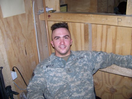 Andrew in Iraq 2007a