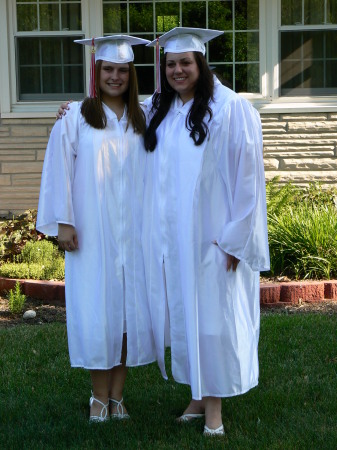 Tara (left) CV Class of 2007!