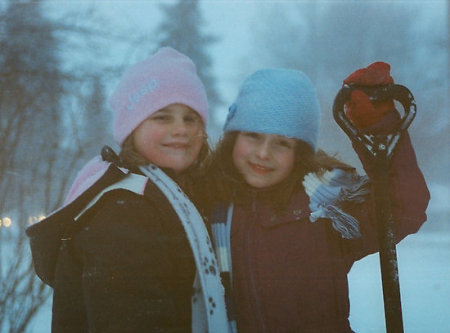 561605-2-girls-in-the-snow