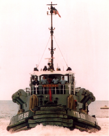 U.S. Navy Harbor Tug AGAWAM (YTB809)