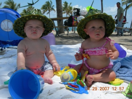 Beach Babies (06/07)