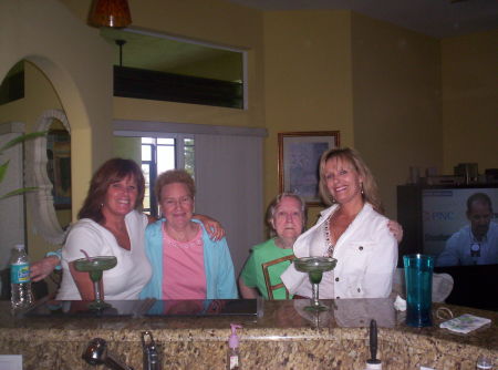 Friend Celeste,Mom,Stepmom,ex-wife Linda my home 1/07