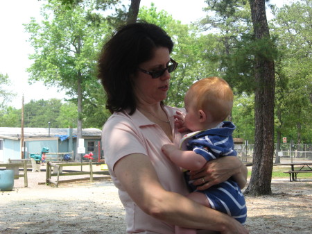 AMY PORTER AND 7 MONTH OLD SON STEVIE