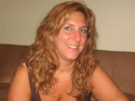 Anita Lazaris's Classmates® Profile Photo