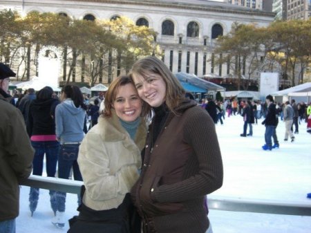 Jeanette and sister Katie