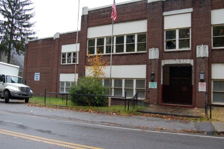 Northfork-Elkhorn High School Oct 2006 (Left)