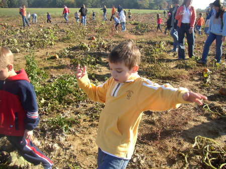 Elijah's kindergarten field trip! 2007