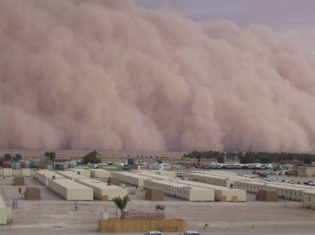 Sand Storm rolling in Iraq 2006