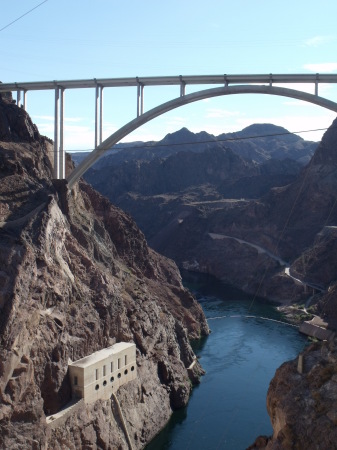 New bridge over Hoover Dam