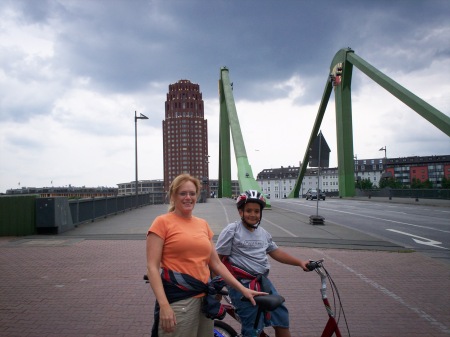 BIKING IN FRANKFURT