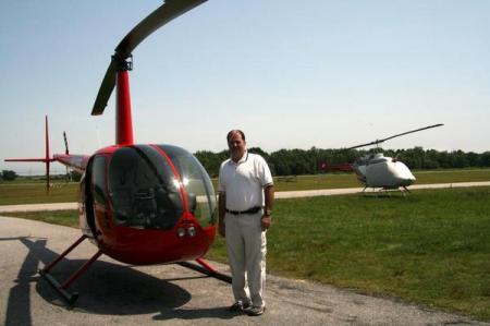 Robinson R 44