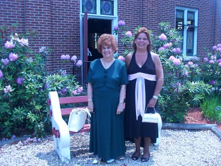 TERRY ANN OSWALD/ROBERTS & MOTHER FAY ROBERTS
