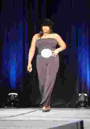 sketch on the runway...March of Dimes 05