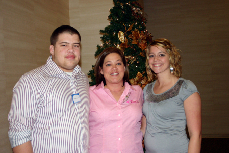 Gwen,Drew,Erin Christmas 2007