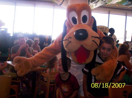 kids love Pluto