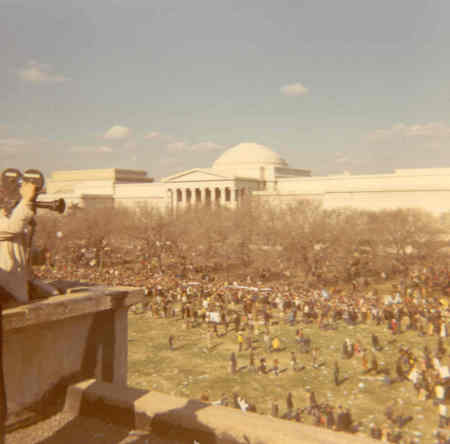 11.1969_WarProtest, The Mall, DC_01