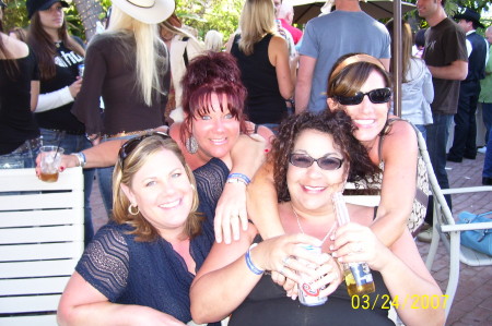 2007 Swallows Day Parade   Mel, Lisa, Jill & Nancy