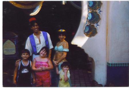 Disneyland 2001-Jasmine & Aladin