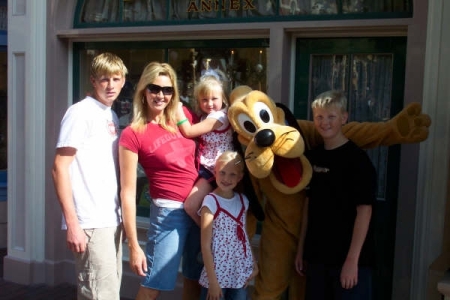 Disneyland 5-07